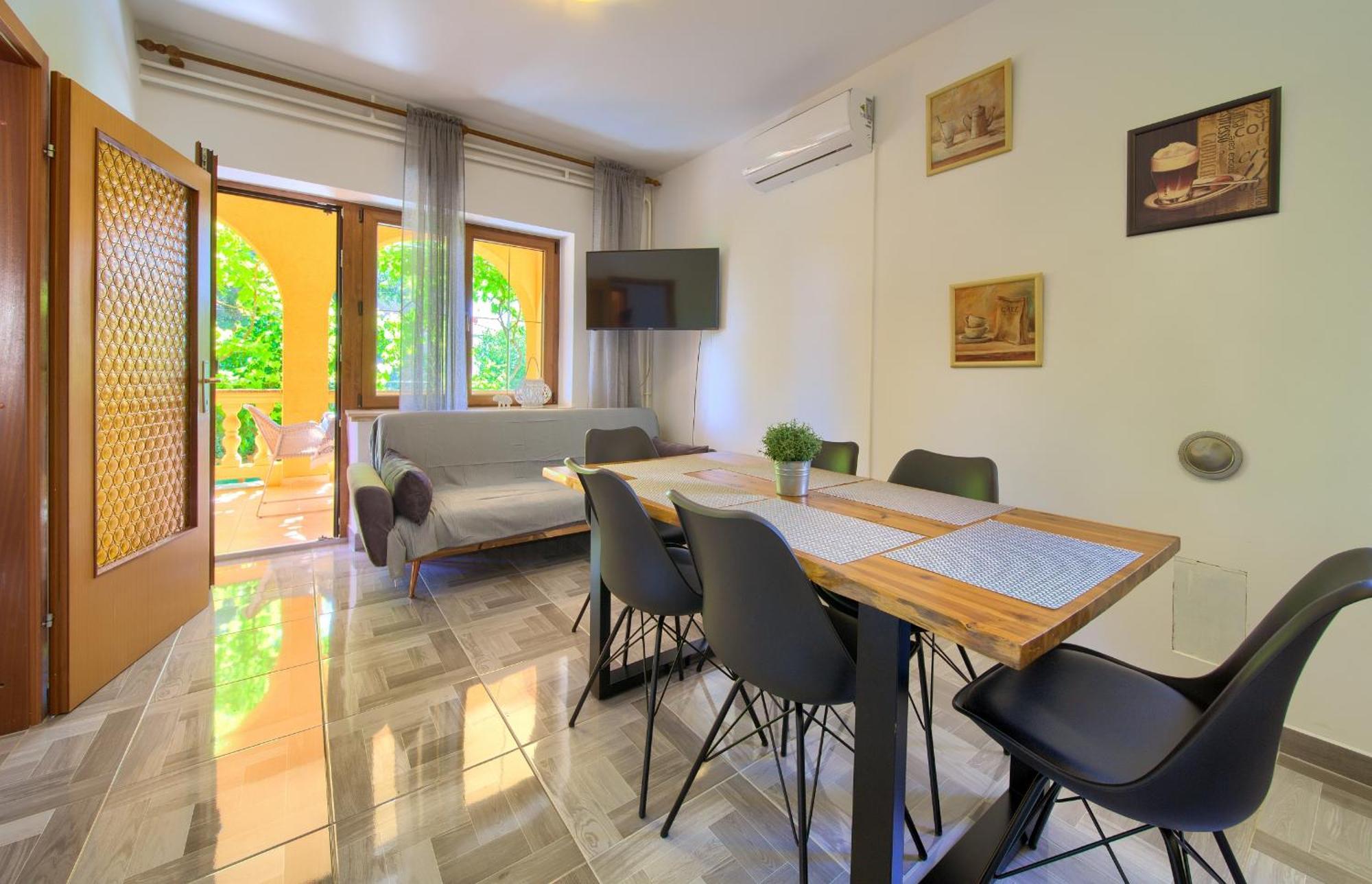 Apartment Bazina - Airconditioning, Parking, 500M From The Beach Krk Town Esterno foto